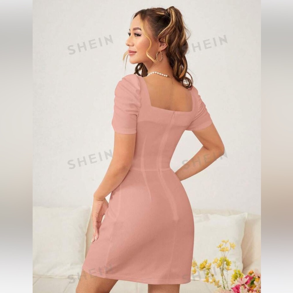 ✨4 for $20✨ SHEIN Privé Sweetheart Neck Puff Sleeve Bodycon Dress - Picture 3 of 7